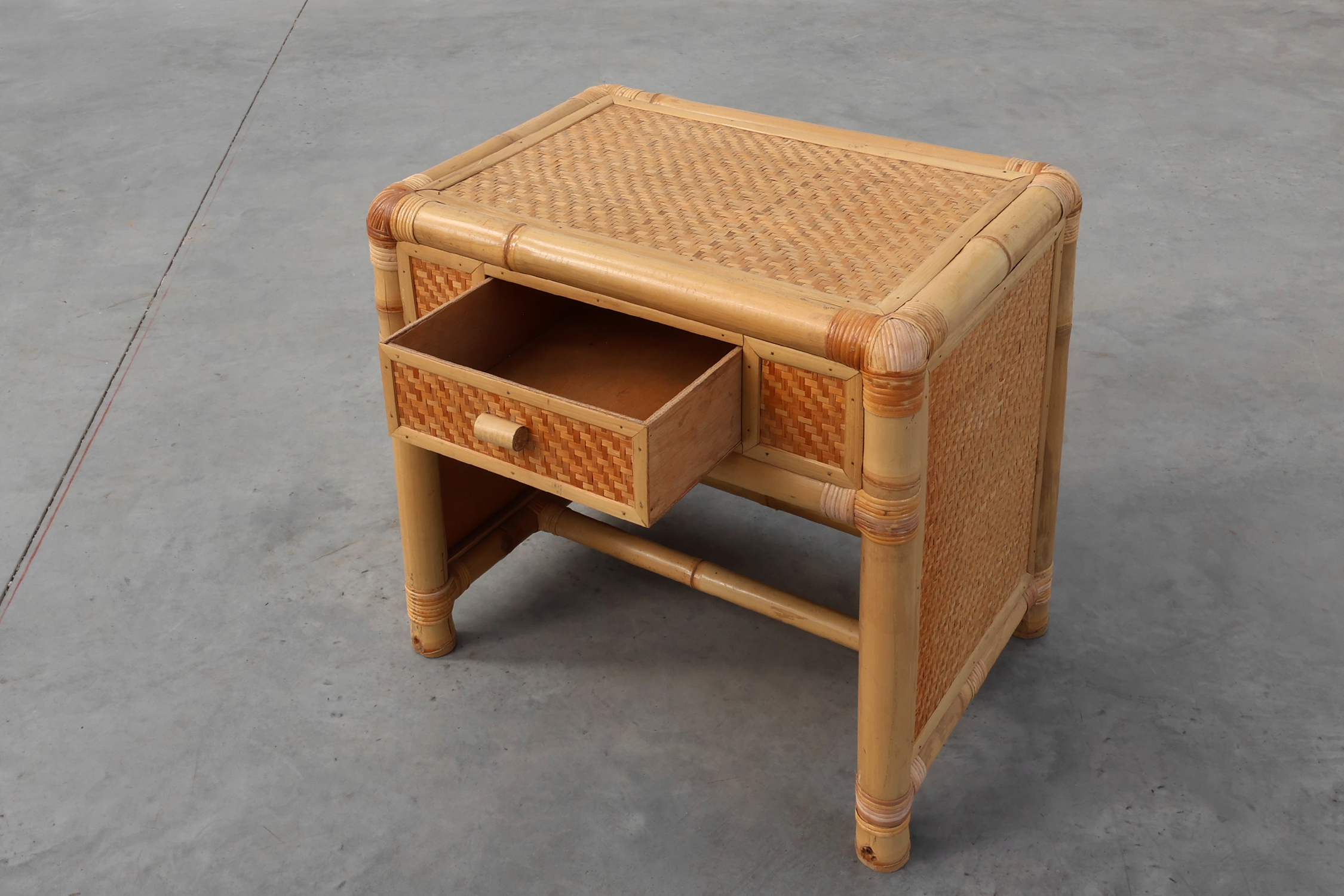 Italian 1970s bamboo and wicker chest of drawers or nightstandthumbnail